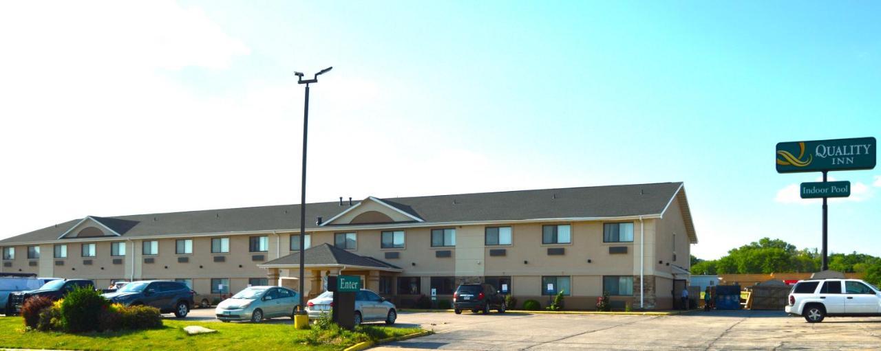 Quality Inn Coralville - Iowa River Landing Exterior foto